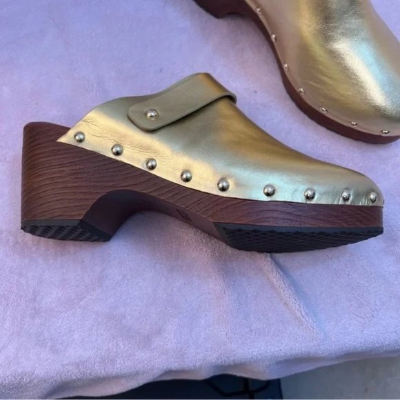 Aerosoles Martha Stewart Dorian Gold Mule Clogs Size 10 - Picture 2 of 5
